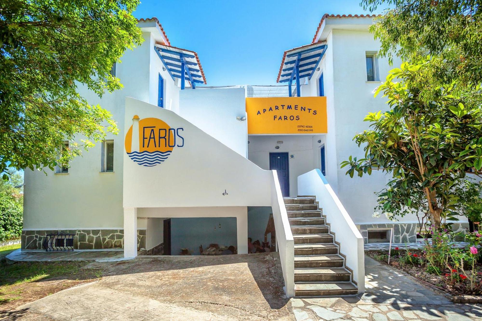 Xenios Faros Apartments Posidi Eksteriør billede